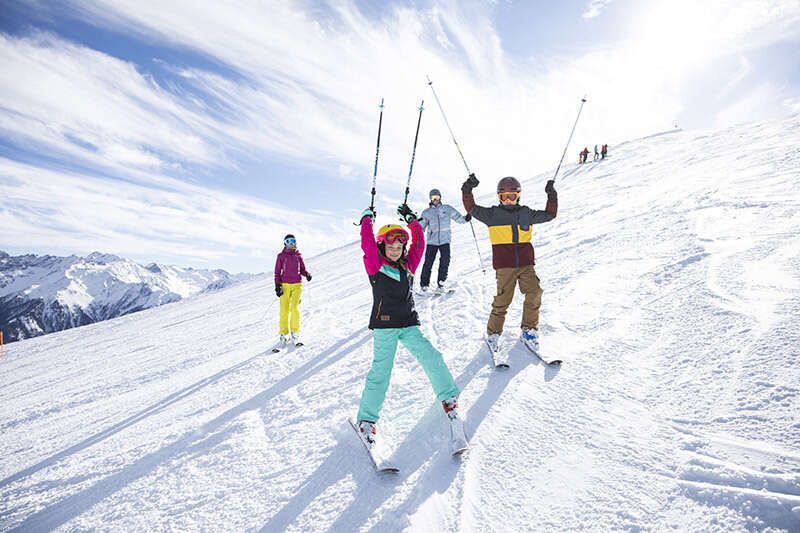 Skifahren mit der Familie im Skigebiet Serfaus - Fiss - Ladis